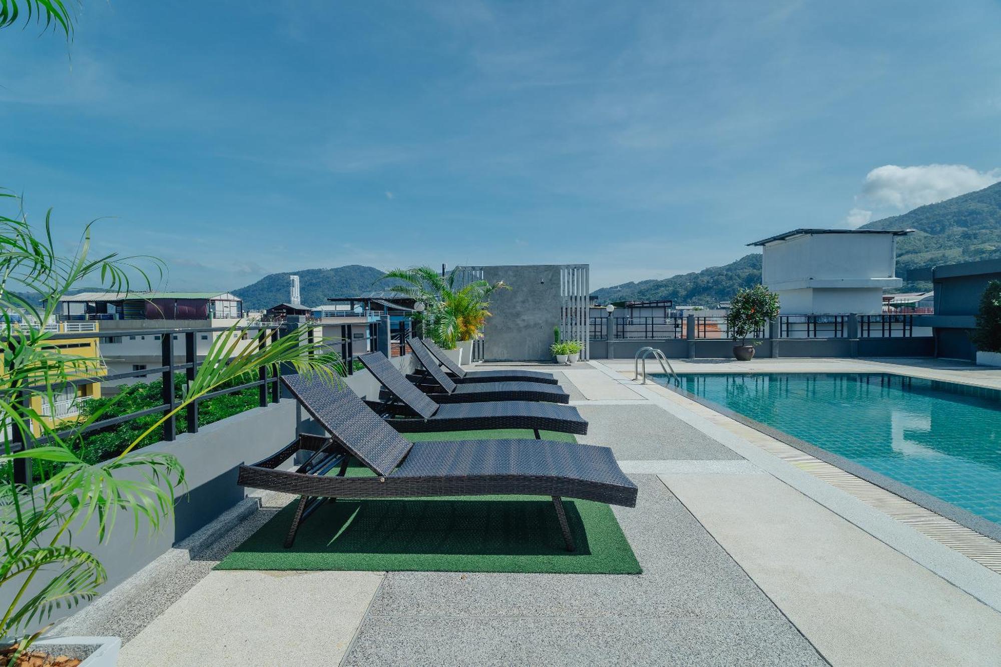 Hotel Di Yana Patong Extérieur photo