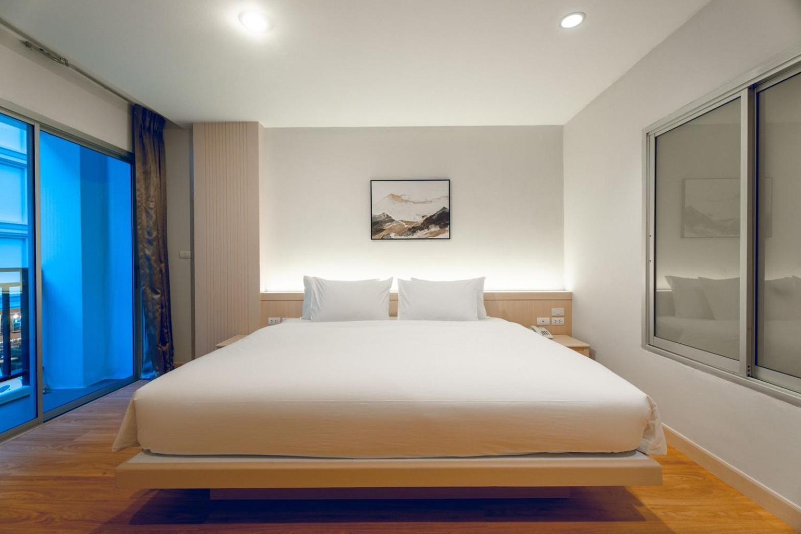 Hotel Di Yana Patong Extérieur photo